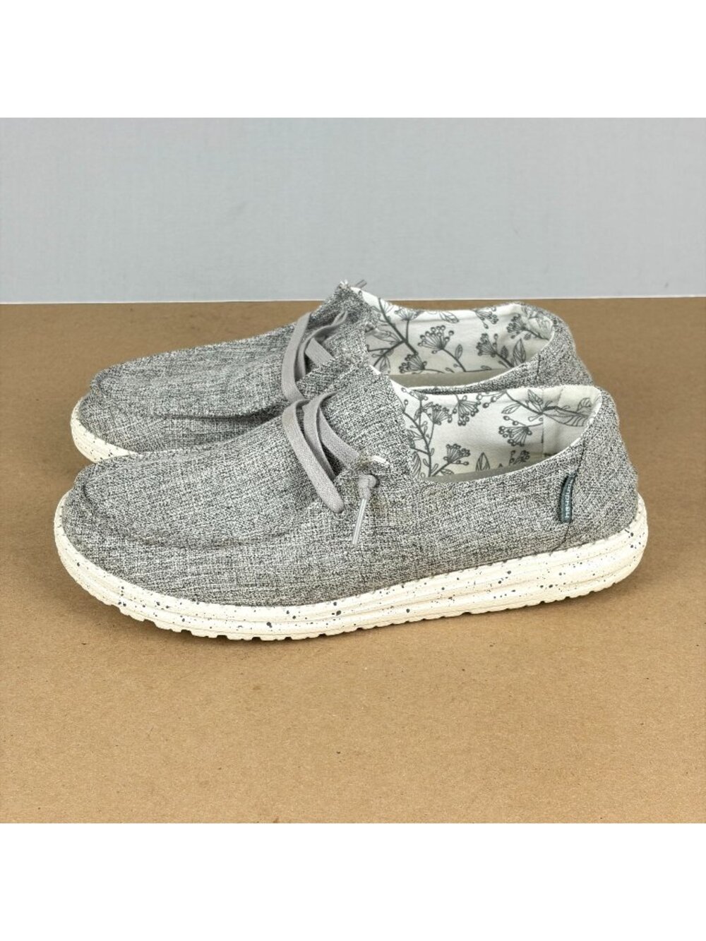 Hey Dude Wendy Linen Iron Casual Shoes Womens 9 Gray Slip On Comfort